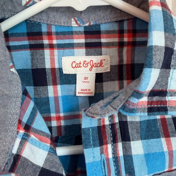 ⭐ 5/$10 Bundle | Plaid Short-Sleeve Button-Down Shirt - Picture 5 of 5